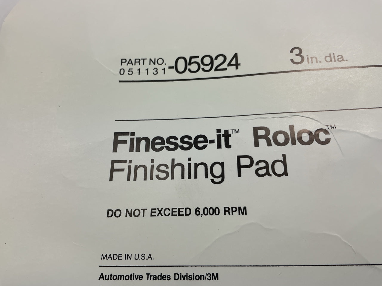 3M 05924 Finesse-it Roloc 3'' Finishing Pad, Pack Of 9 Pads
