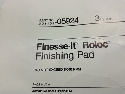 3M 05924 Finesse-it Roloc 3'' Finishing Pad, Pack Of 9 Pads