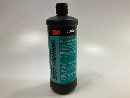 3M 06070 Perfect-It 3000 Trizact Spot Finishing Material - 1 U.S. Quart