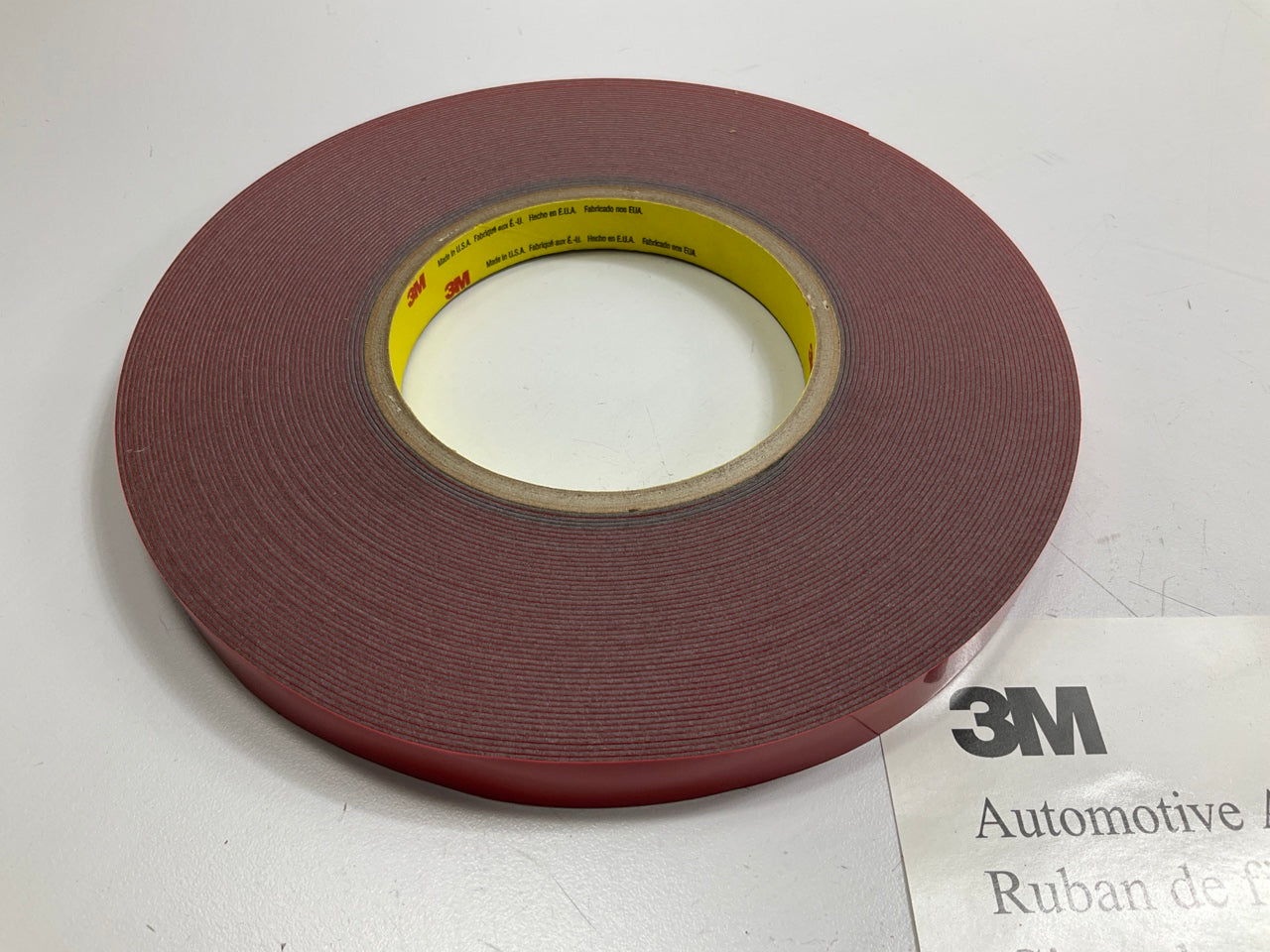 3M 06377 Automotive Exterior Attachment Tape 1/2'' X 20 Yd Gray Auto Trim Molding