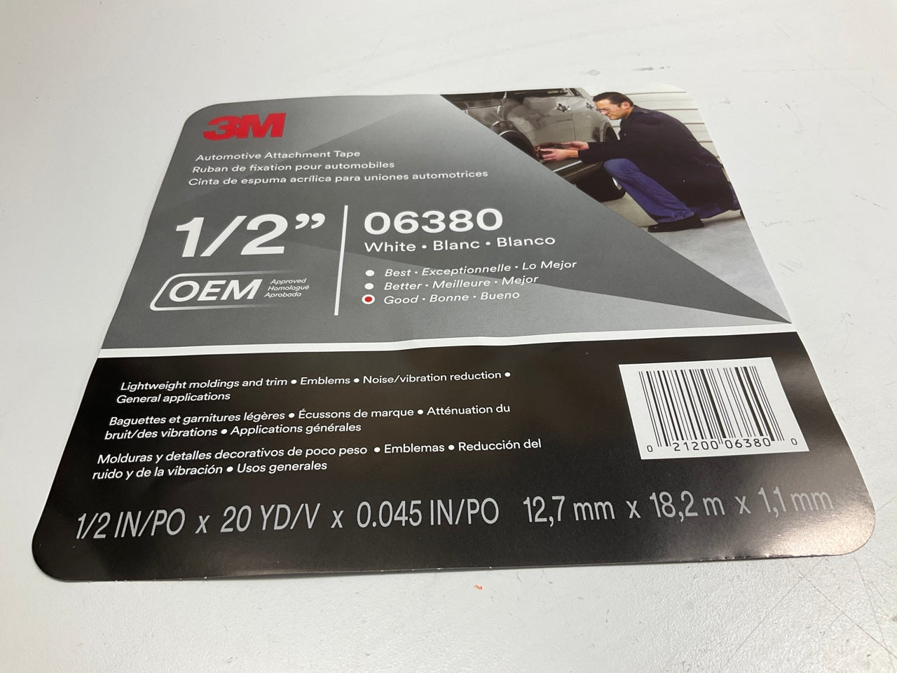 3M 06380 White Automotive Acrylic Attachment Tape 1/2'' X 20 Yards