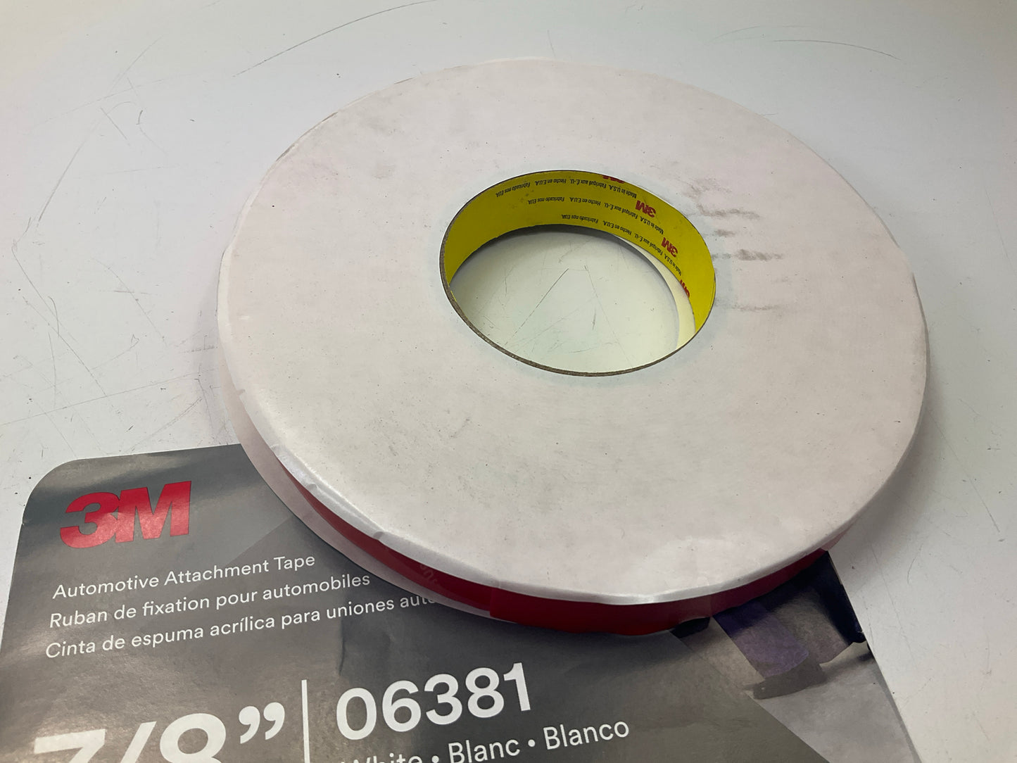 3M 06381 Automotive 45 Mil White Acrylic Foam Attachment Tape (7/8 In. X 20 Yd)