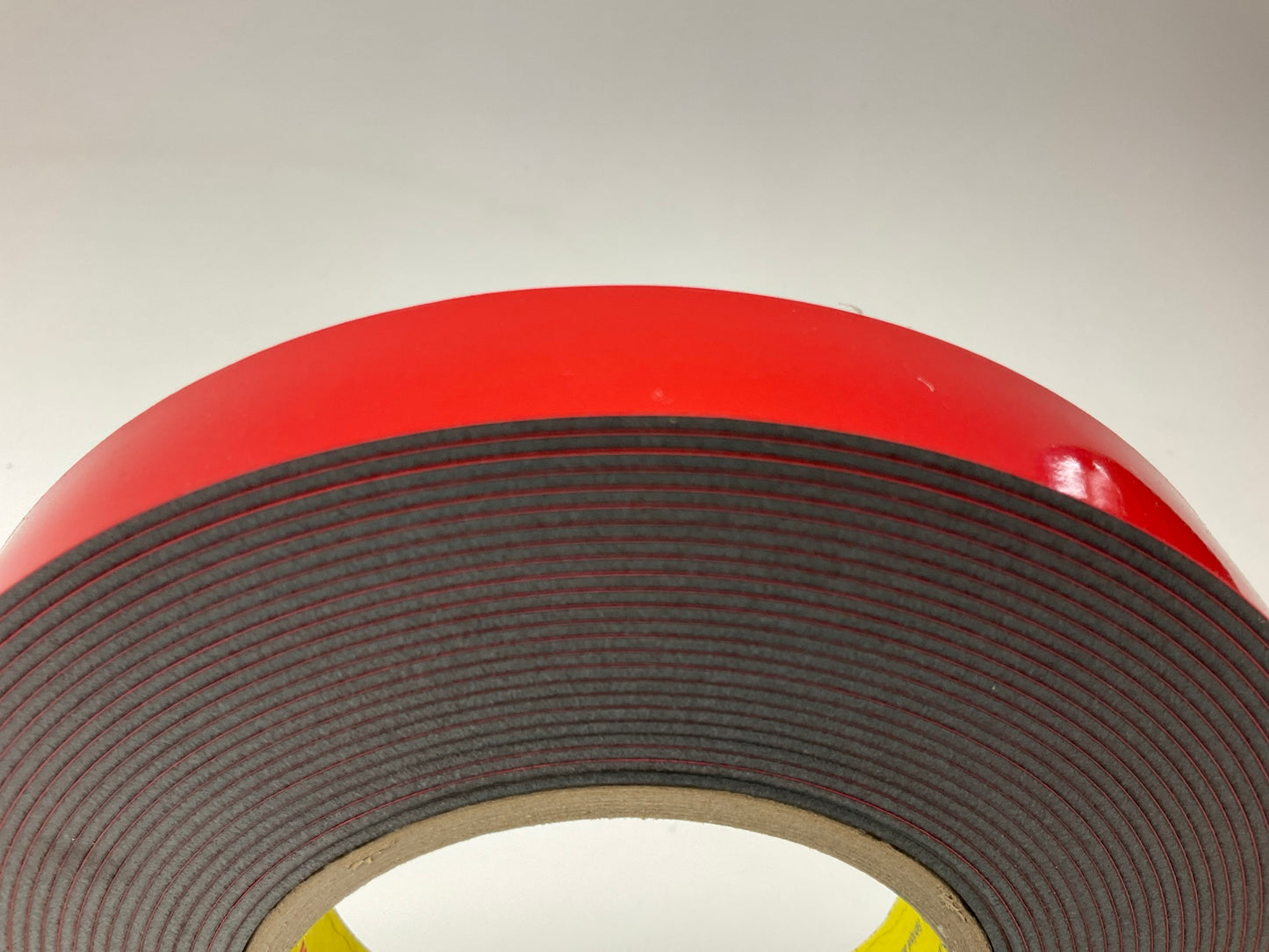 3M 06391 Automotive High-Bond Double Sided Attachment Tape - 7/8'' X 10 Yards