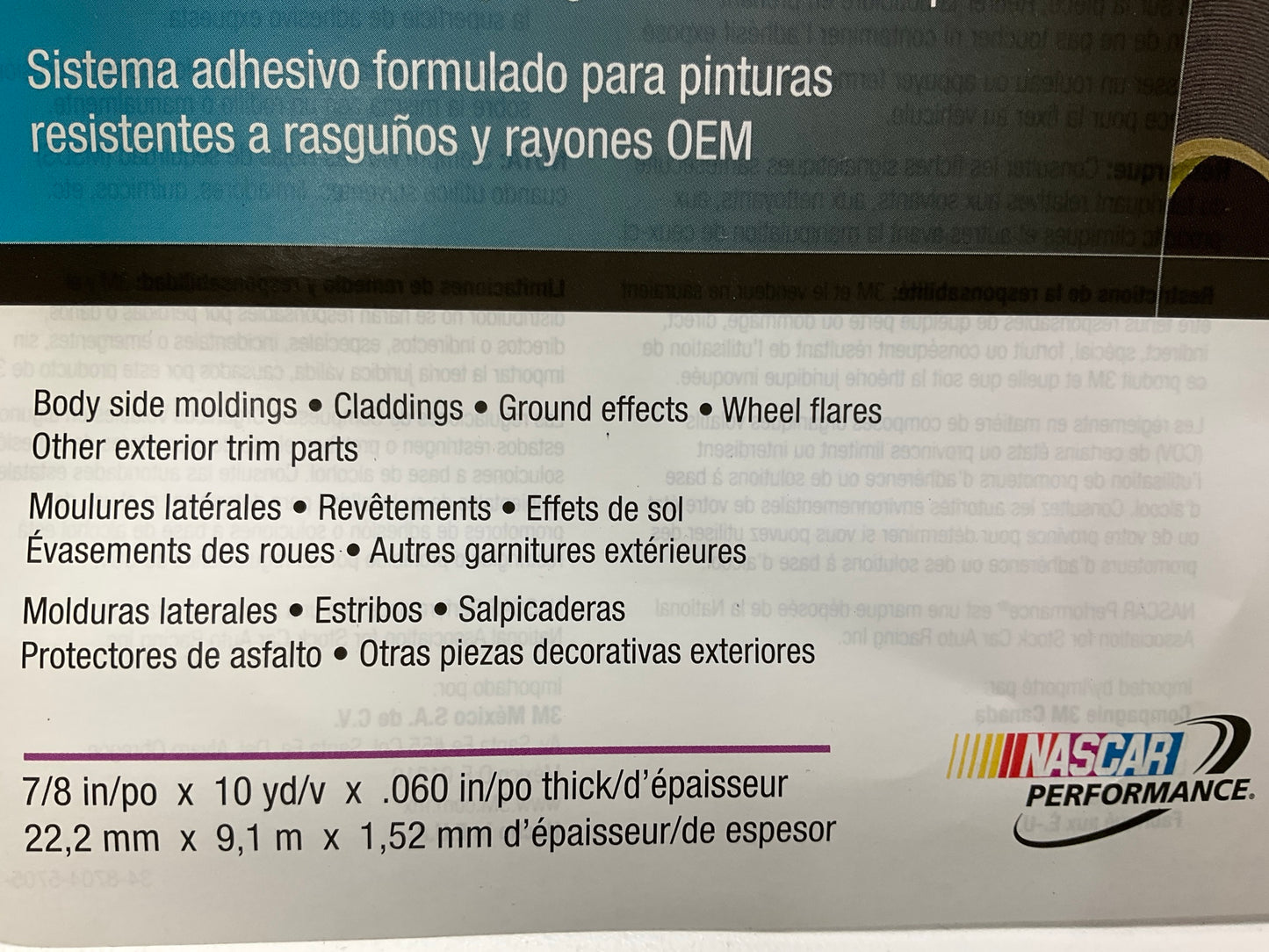 3M 06391 Automotive High-Bond Double Sided Attachment Tape - 7/8'' X 10 Yards