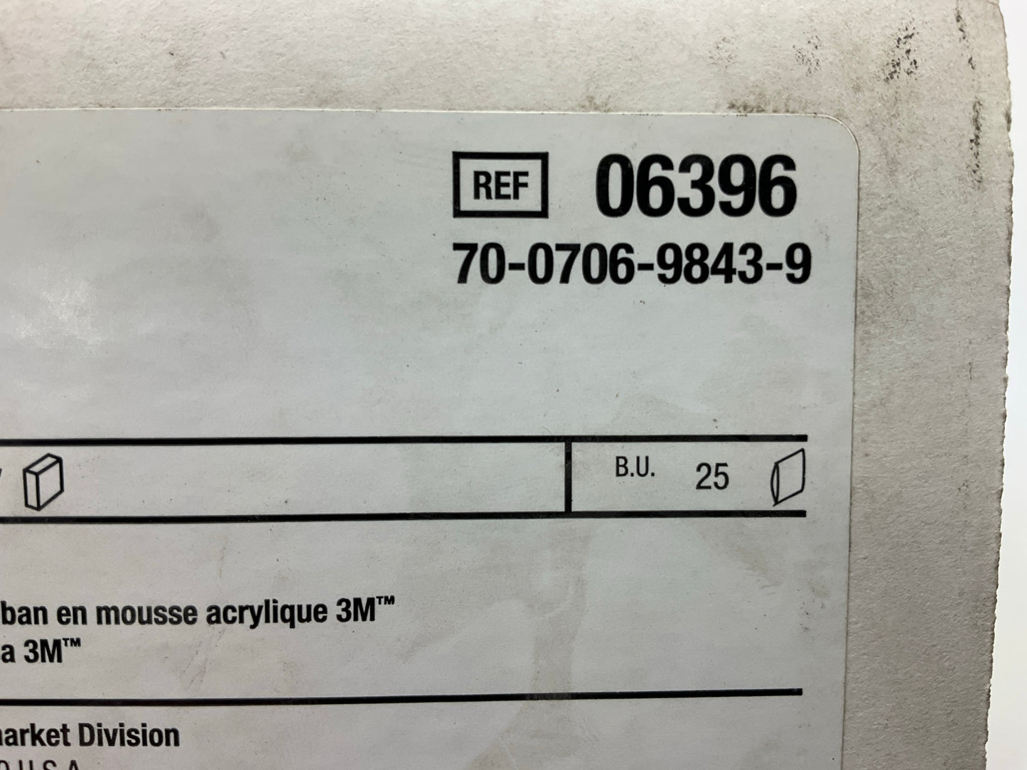 3M 06396 Adhesion Promoter, Sponge Applicator Pkt, 2.5 Cc, 25 Packets/box