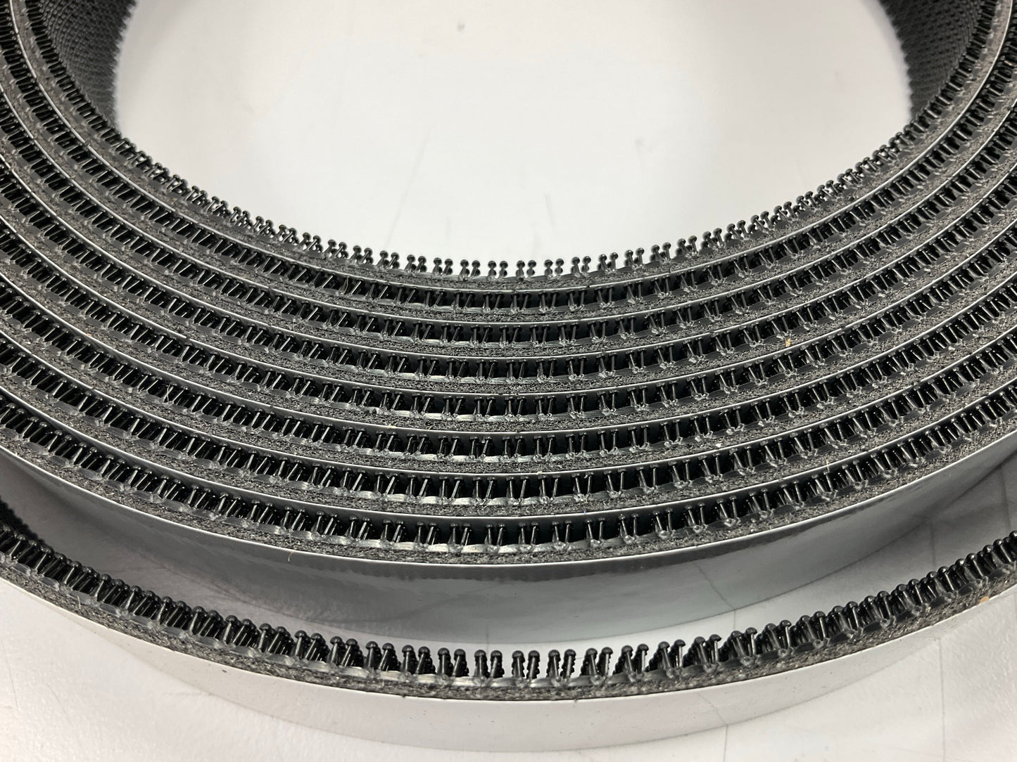 3M 06483 Dual Lock Reclosable Fastening System,  1'' X 4.9 Yards