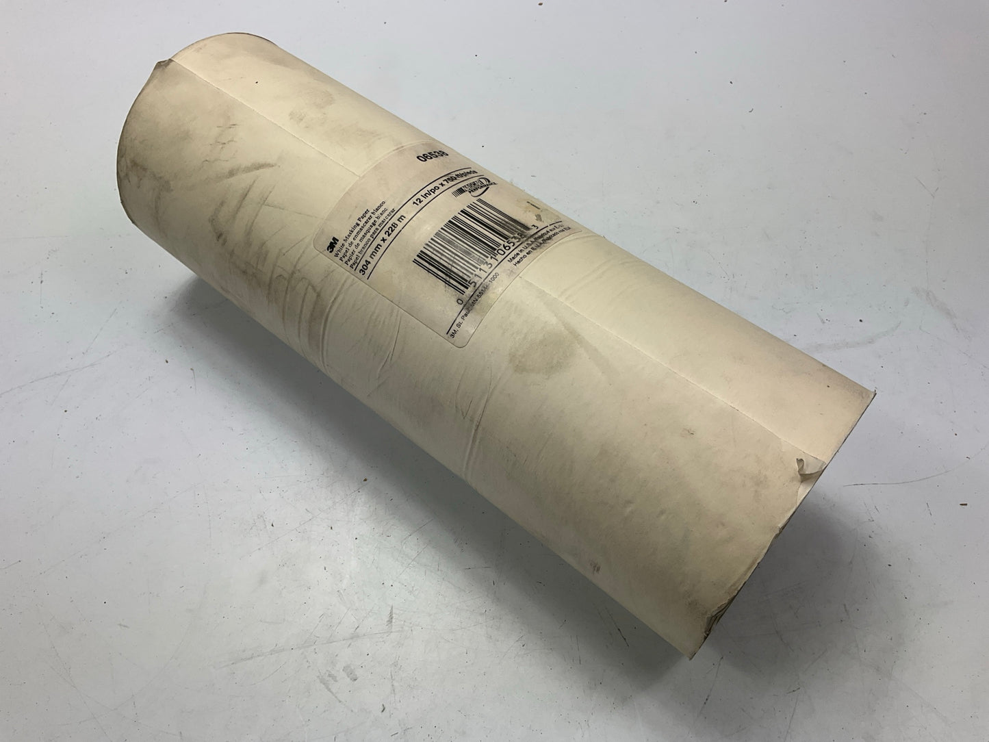 COSMETIC DAMAGE - 3M 06538 White Automotive Paint Masking Paper 12'' X 750 Feet