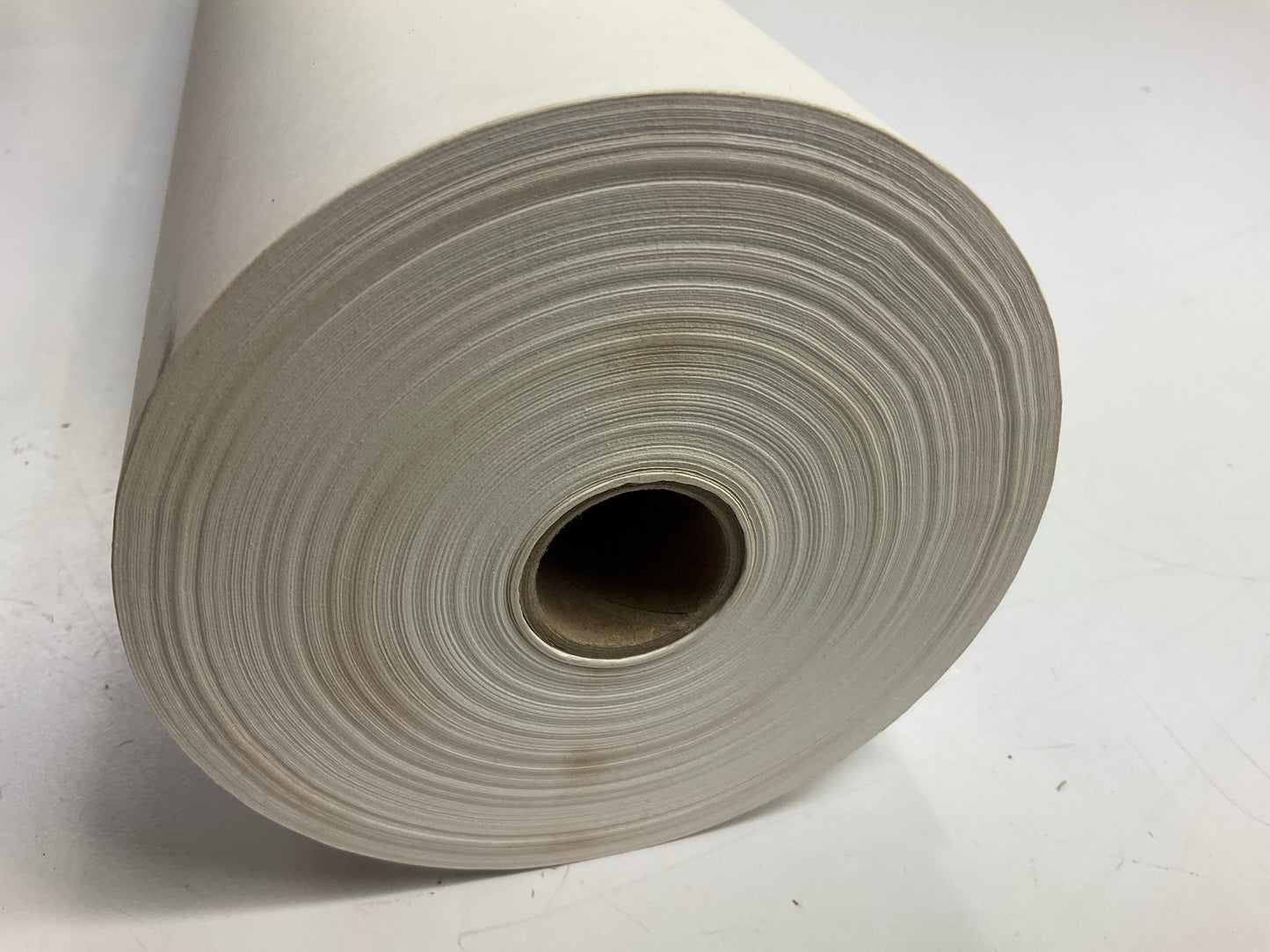 3M 06540 36'' X 750' Feet Long White Masking Paper Roll