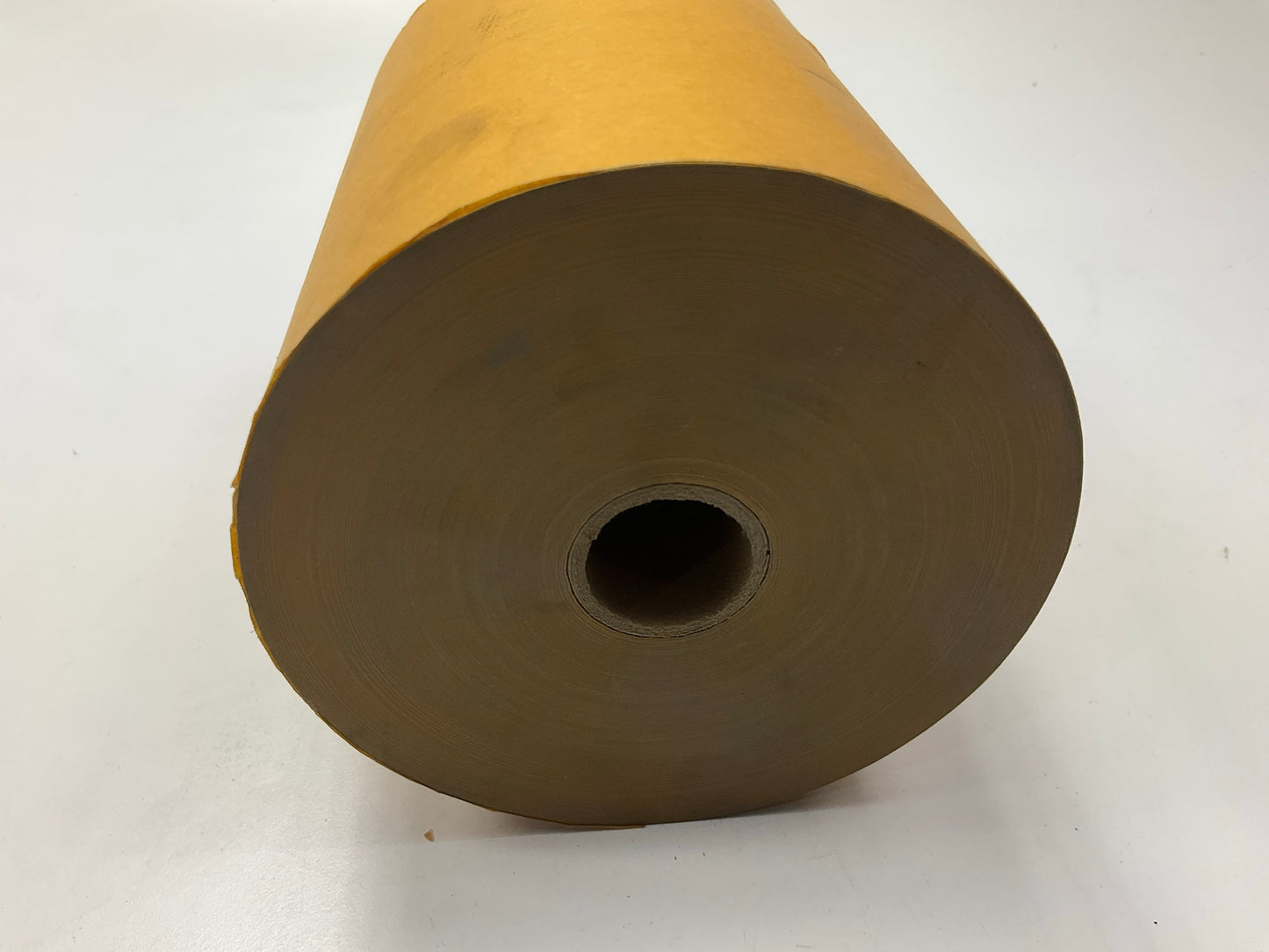 3M 06706 Scotchblok Masking Paper, Gold, Polycoated,  6'' X 750 Feet, 1 Roll