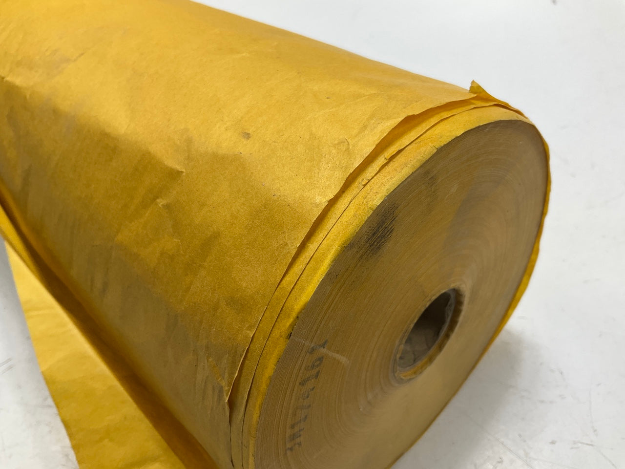 Cosmetic Damage #1, See Actual Photos 3M 06718 Masking Paper 18'' X 750 FEET