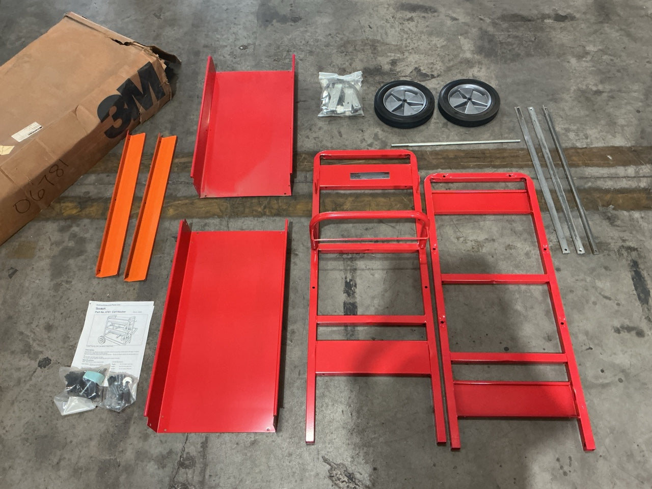 3M 06781 2-tier Rolling Masking Paper Dispenser Cart For Body Shop, Up To 18'' W