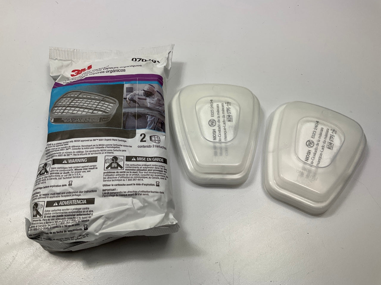 3M 07162 Full Facepiece Respirator Packout Organic Vapor/P95 Mask Medium 08/2028