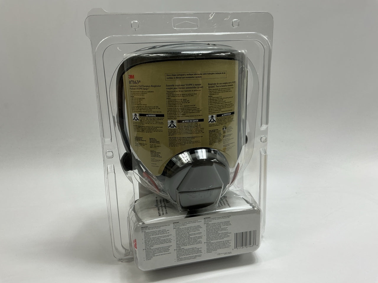 3M 07163 Full Facepiece Respirator Packout Organic Vapor P95, Large EXP 09/2029