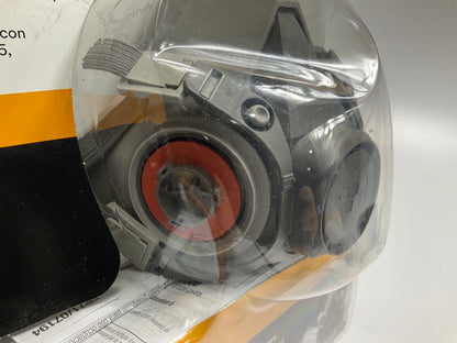 3M 07178 Automotive Paint Spray Respirator Mask, Medium OV/P95 Exp. 08/2029