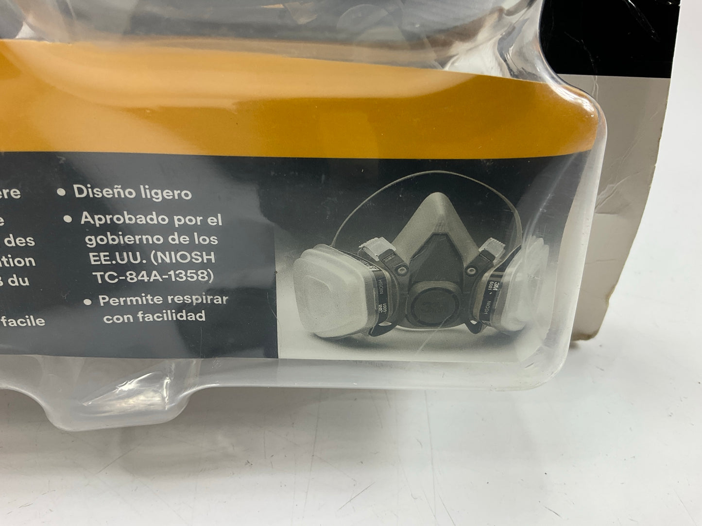 3M 07178 Automotive Paint Spray Respirator Mask, Medium OV/P95 Exp. 11-2027
