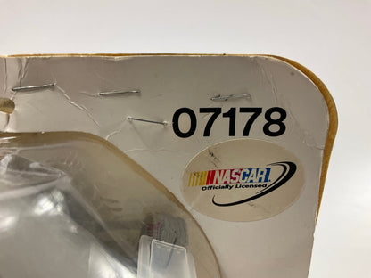 3M 07178 Automotive Paint Spray Respirator Mask, Medium OV/P95 Exp. 11-2027
