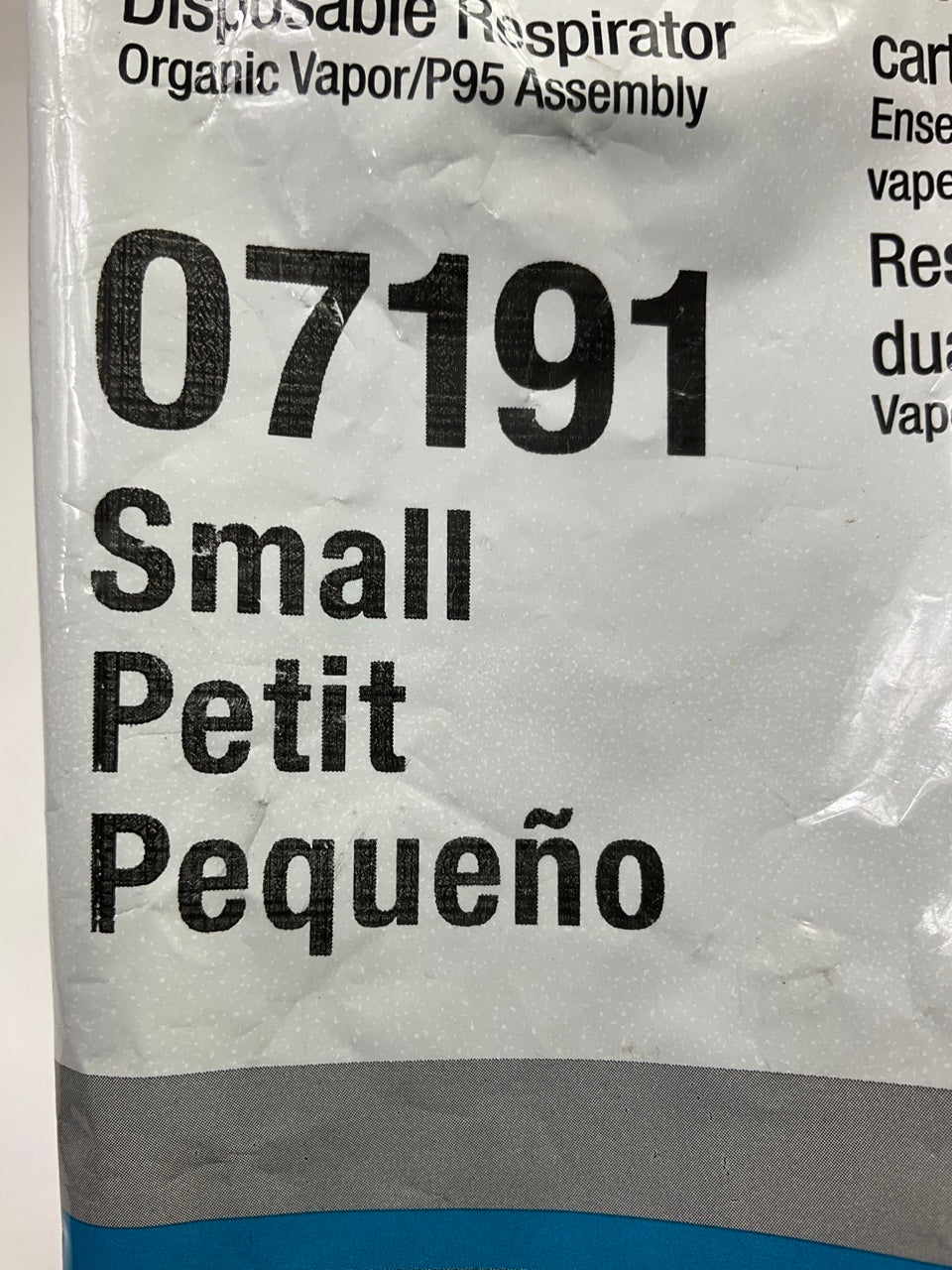 3M 07191 Dual Cartridge Respirator Assembly, Organic Vapor/P95 Small 02/2026 Exp