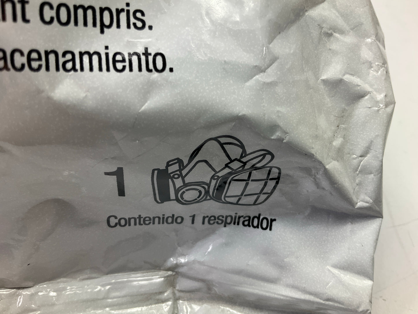 3M 07191 Dual Cartridge Respirator Assembly, Organic Vapor/P95 Small 04/2027 EXP