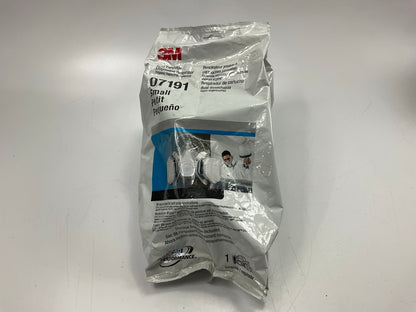 3M 07191 Dual Cartridge Respirator Assembly, Organic Vapor/P95 Small 05/2026 EXP