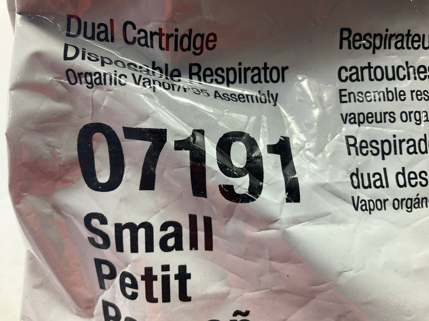 05/2027 Exp 3M 07191 Dual Cartridge Respirator Assembly, Organic Vapor/P95 Small