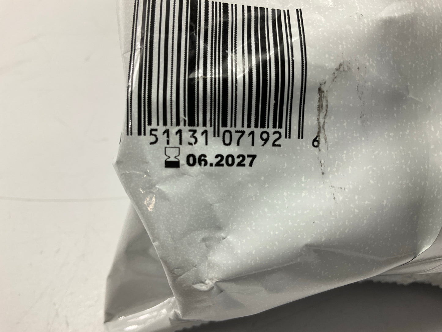 06/2027 3M 52P71 07192 Disposable Half Face Respirator Paint Spray & Pesticide