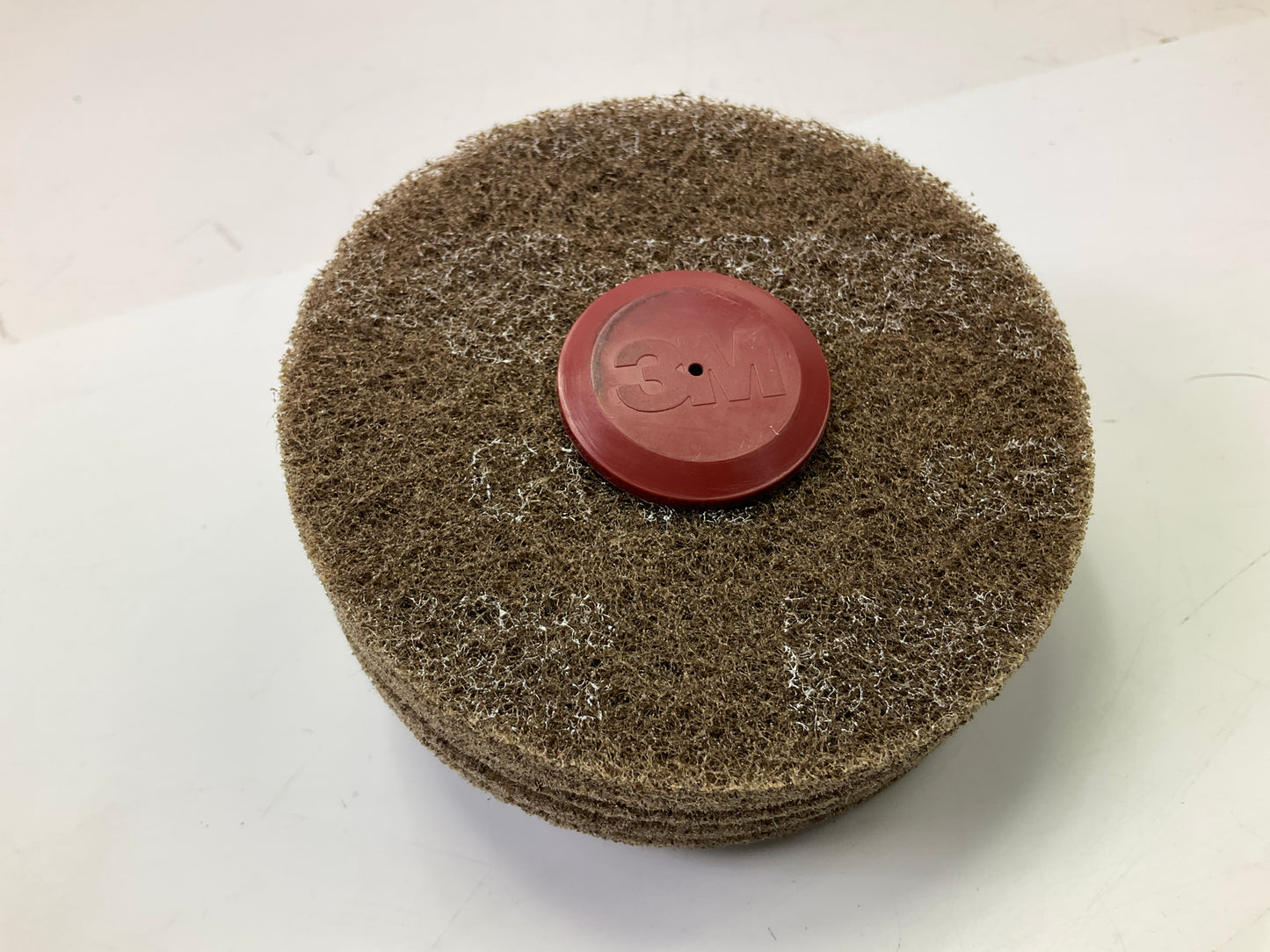 3M 07410 Scotch-Brite Roloc 4'' X 1.25'' Rivet Cleaning Disc - Medium Grit Sanding