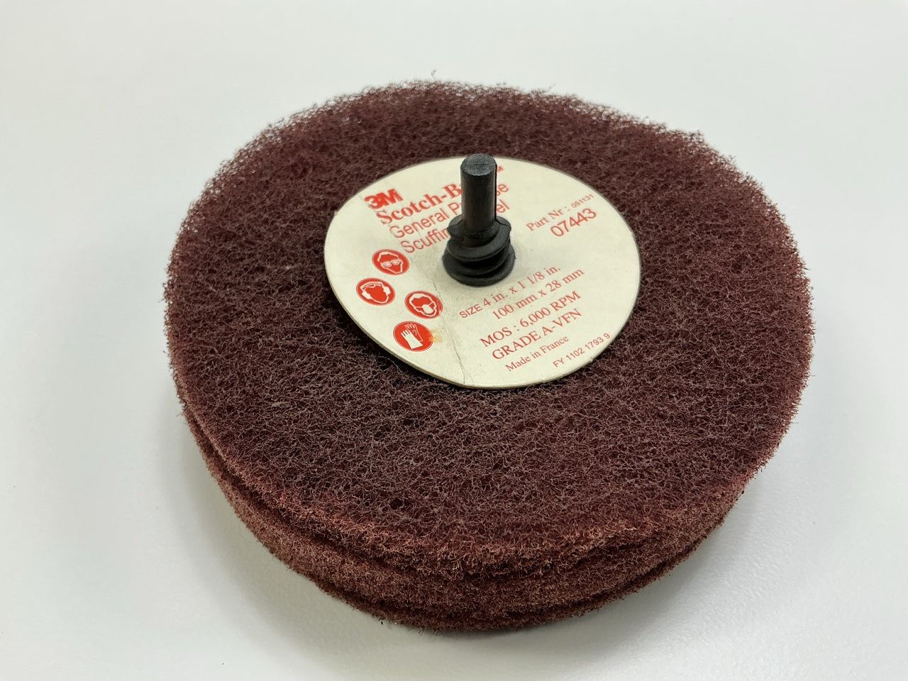 3M Scotch-Brite 07443 Roloc General Purpose Scuffing Wheel 4'' X1-1/8''