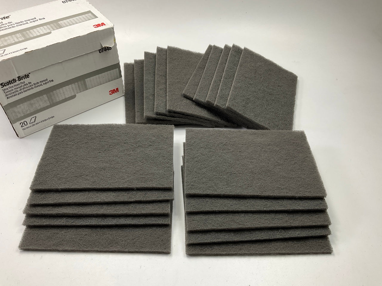 (20) Scotch-Brite 07448 Ultra Fine Hand Scuff Sanding Pad 6'' X 9''