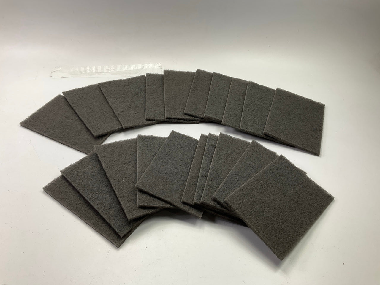 (20) Scotch-Brite 07448 Ultra Fine Hand Scuff Sanding Pad 6'' X 9''