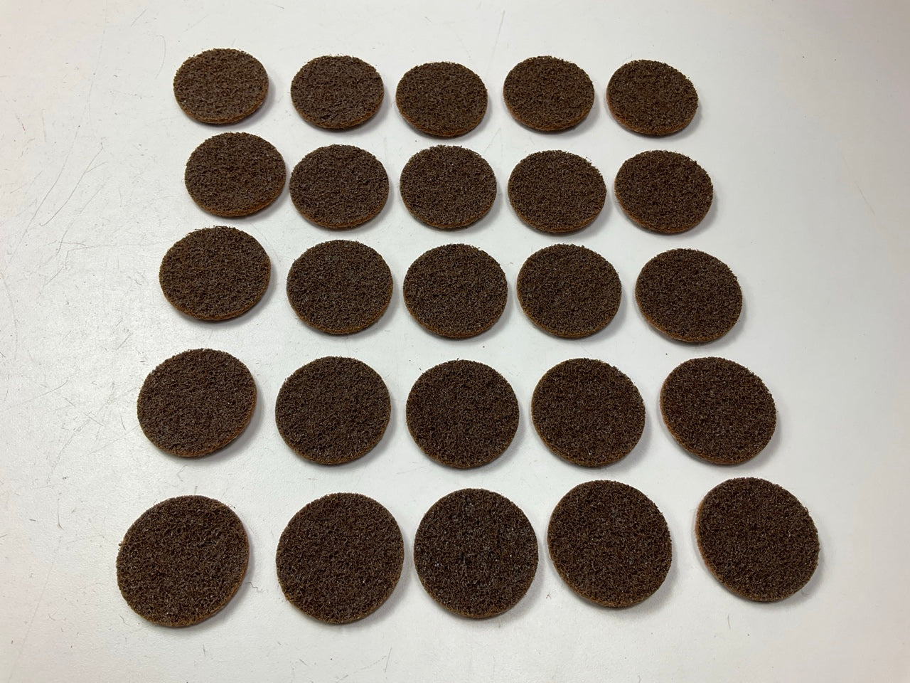 25 Discs 3M 07453 Coarse Brown 2'' Hookit Scotch Brite Surface Conditioning Disc