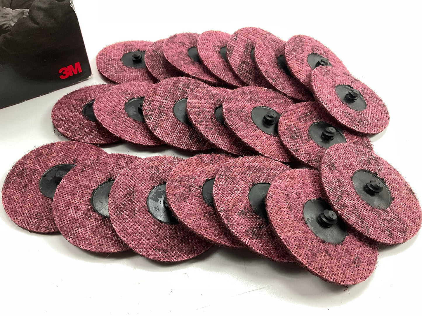 22 Discs - 3M 07486 Scotch-Brite Roloc Surface Prep Disc, Medium Grit, 3''