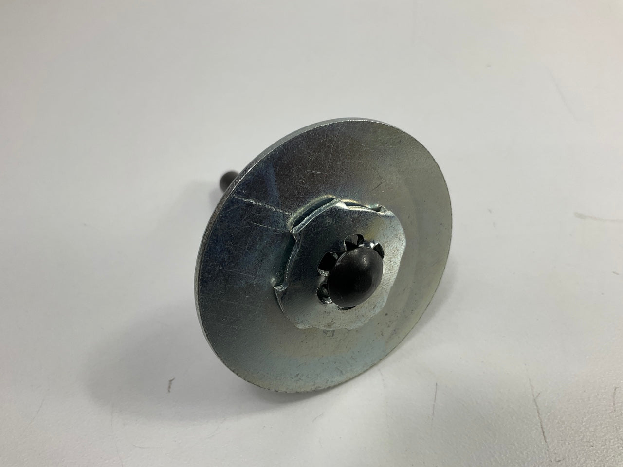 3M 07491 Wheel Mandrel For 07460 Clean And Strip Disc