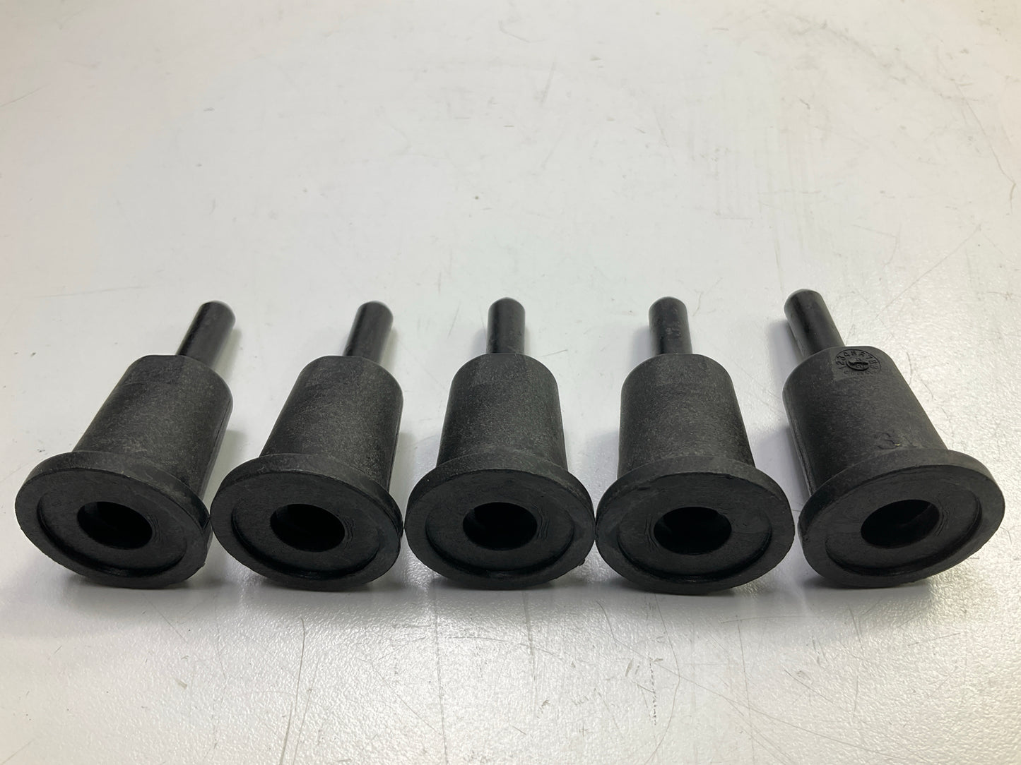 Pack Of (5) - 3M 07500 Roloc Disc Pad Holder, 25,000 Max RPM