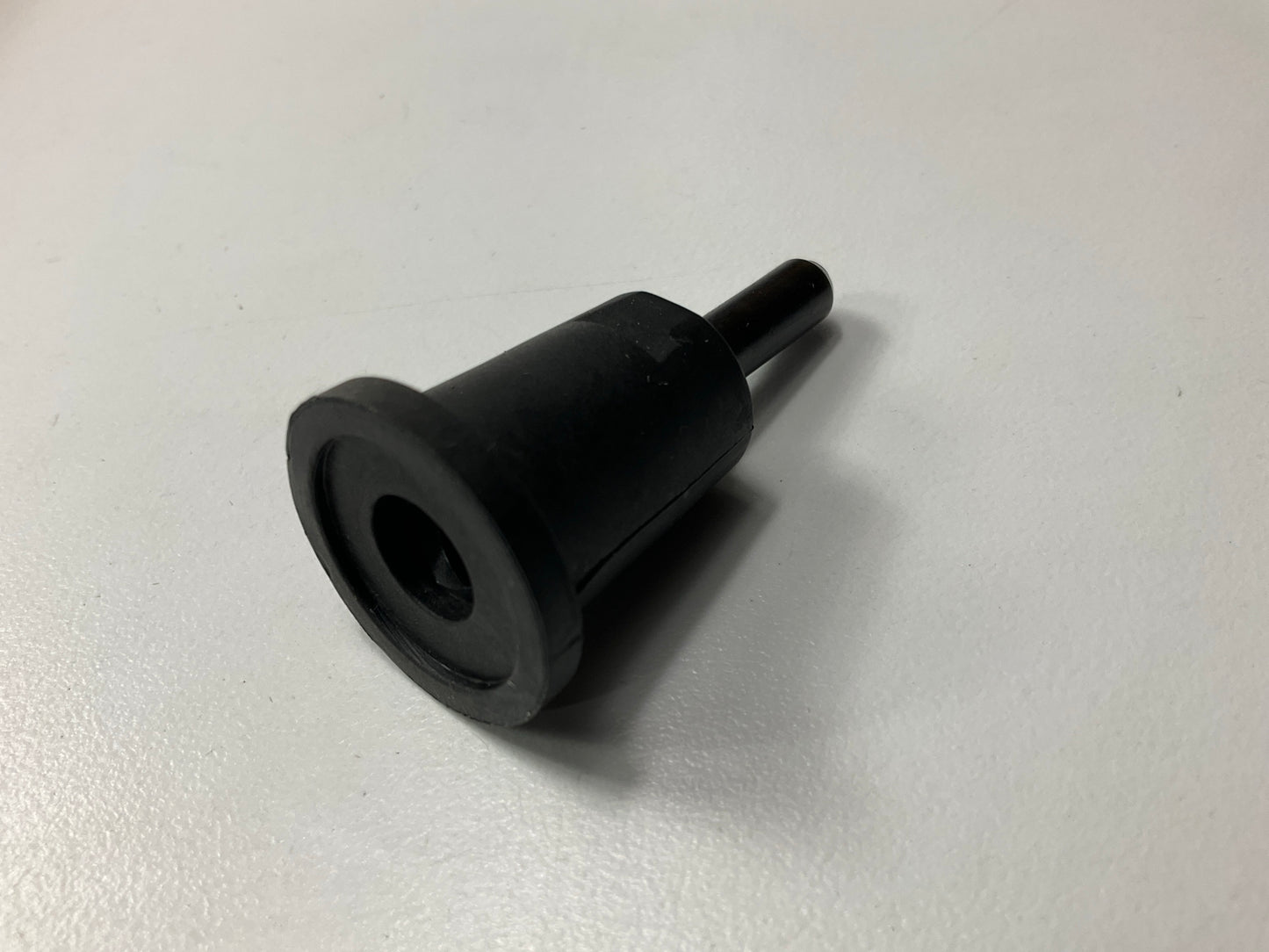 3M 07500 Roloc Disc Pad Holder, 25,000 Max RPM