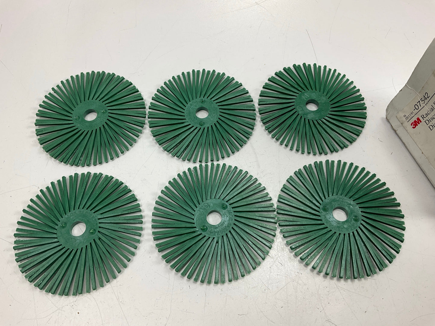 3M 07542 Radial Bristle Discs 3'' 50 Grit, Box Of 6 Discs