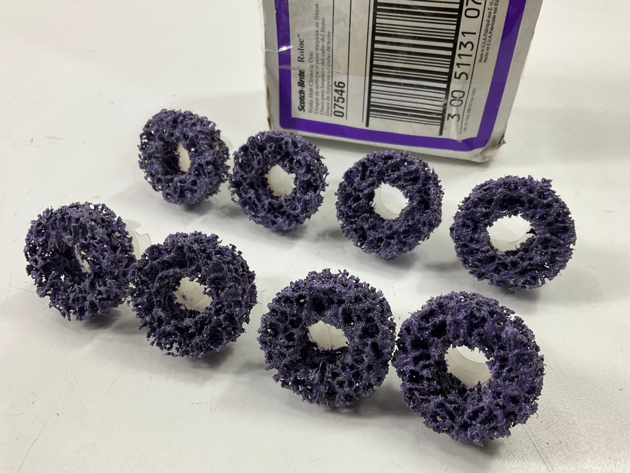 (8) DISCS - 3M 07546 Scotch-Brite Roloc Brake Hub Cleaning Discs, Extra Coarse