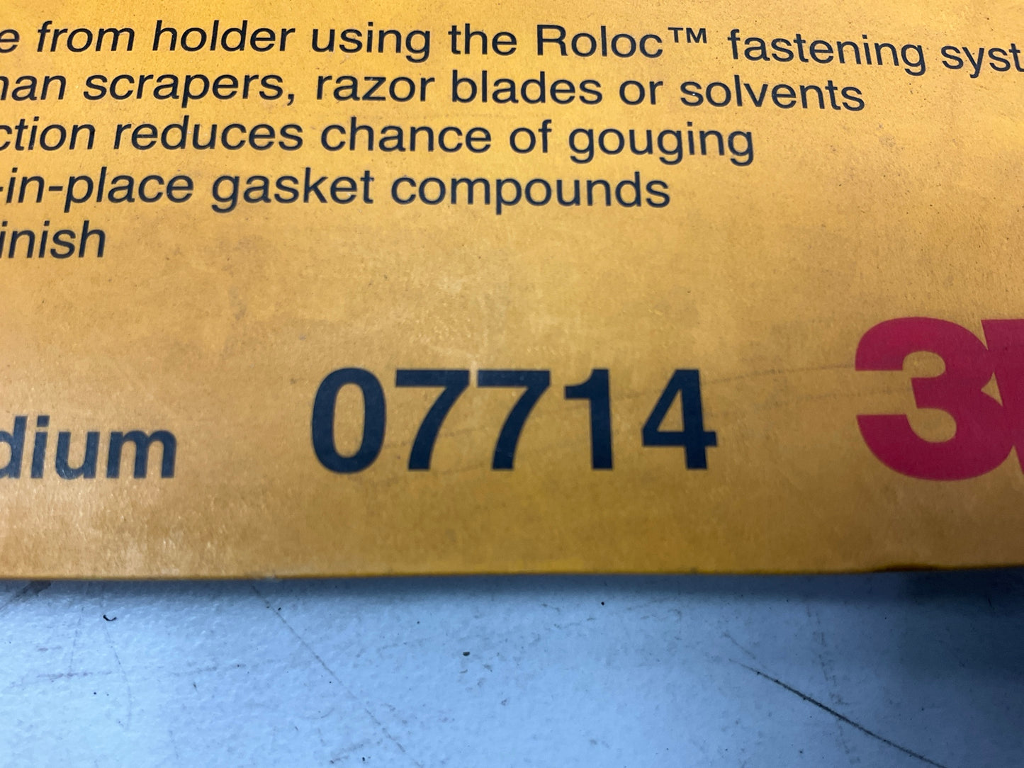 (30) Total - 3M 07714 Scotch-Brite 2'' Roloc Gasket Removal Disc Pack, Medium