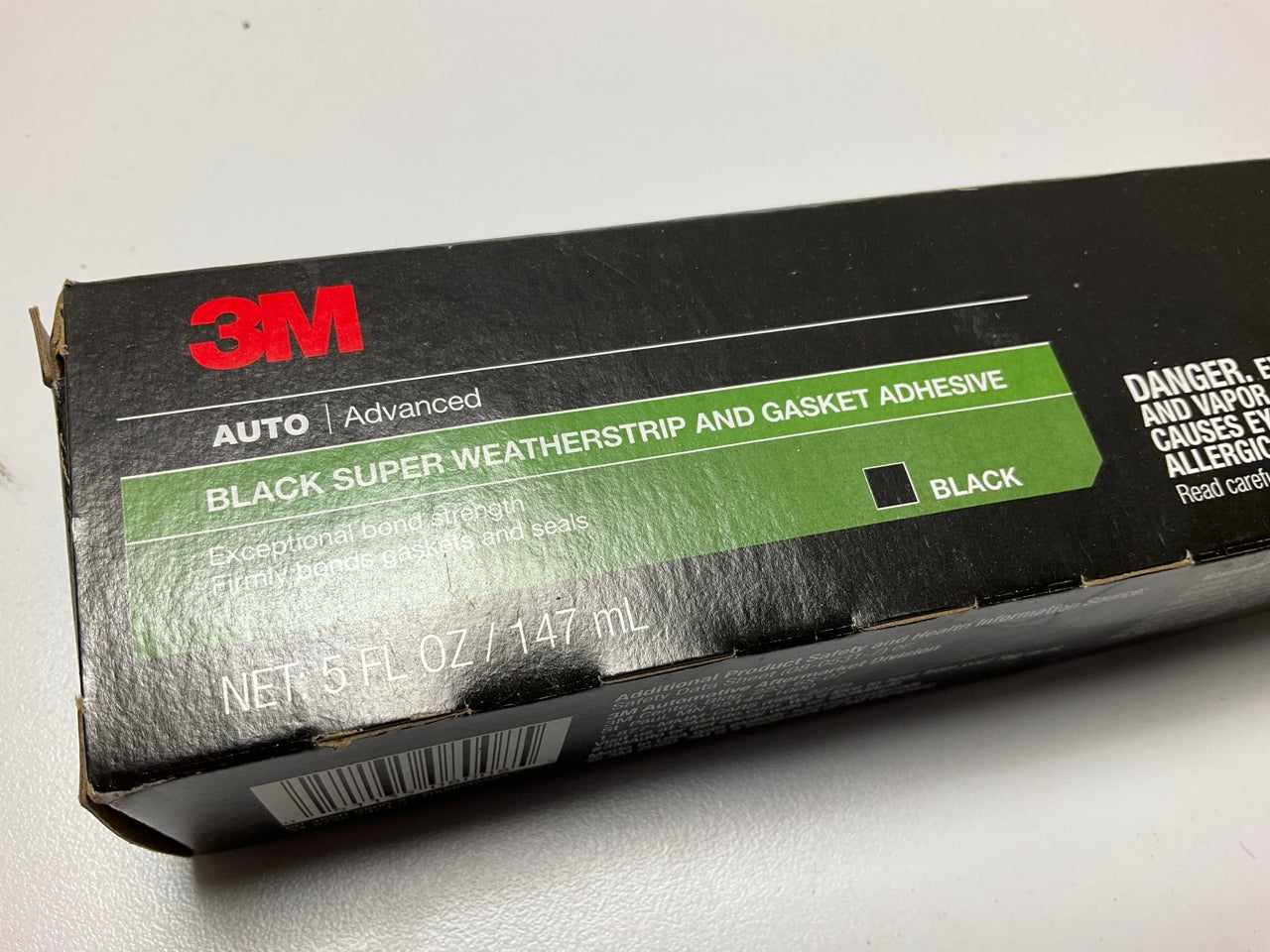 3M 08008 5 Fl. Oz. Super Weatherstrip And Gasket Adhesive In Black