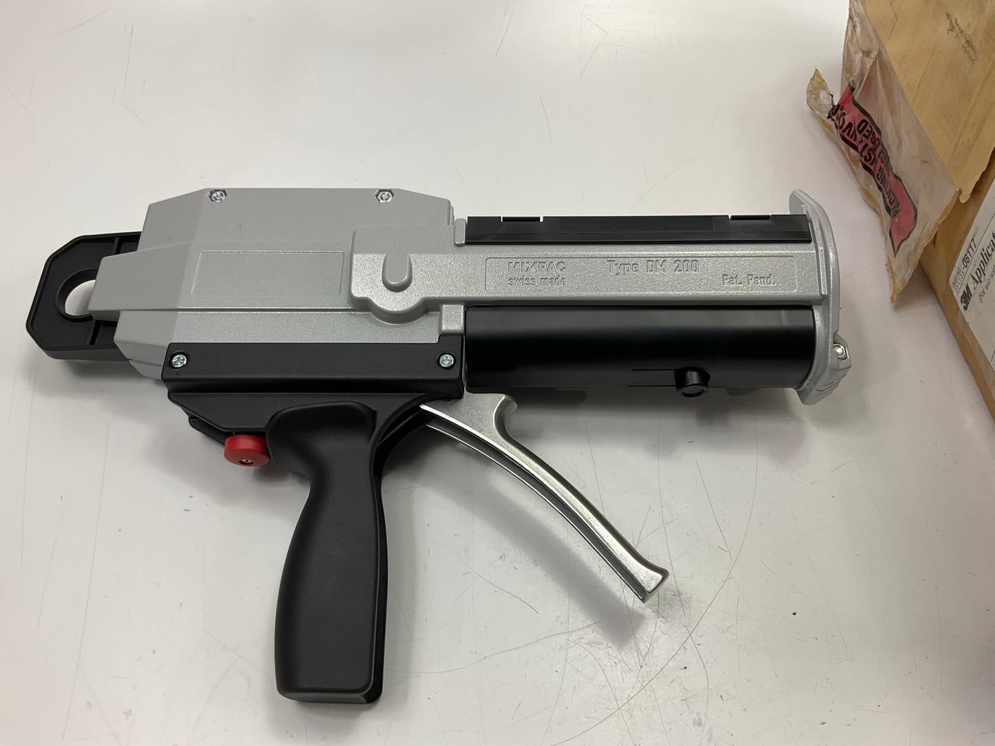 3M 8117 Loctite Premium Mixpac Manual Applicator Gun, 200 Ml, 08117