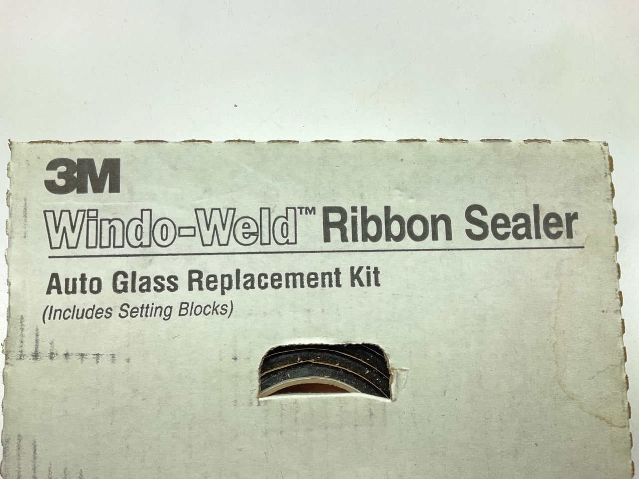 3M 08611 Window-Weld Round Ribbon Auto Glass Sealer Strip 5/16'' X 15'