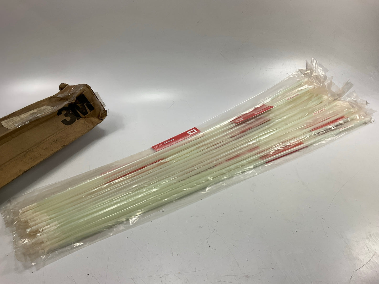 3M 08998 Rust Fighter Application Wand, 36'' Long - Pack Of (12)