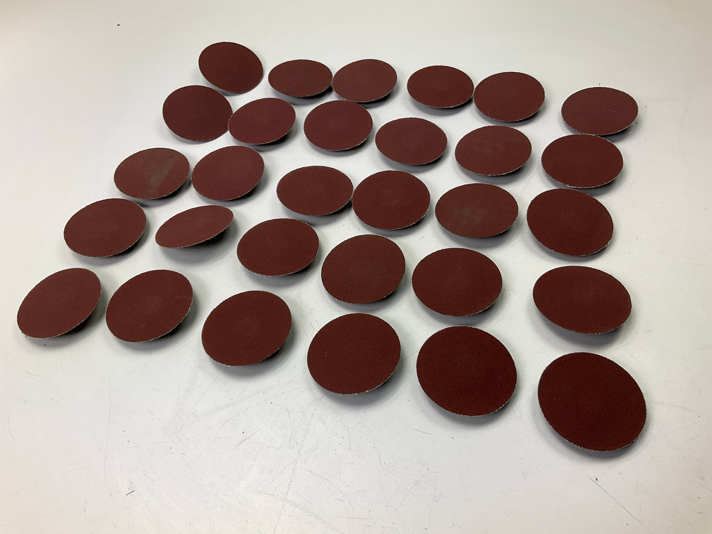 30 Discs - 3M 13873 2'' Sanding Abrasive Discs P180 Grit 180 Grade Aluminum Oxide