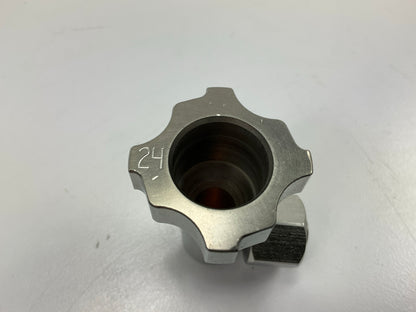 3M 16110 PPS System Adapter #24 1/4 Female, R-Angle 18 Thread NPS Side Cup Mount