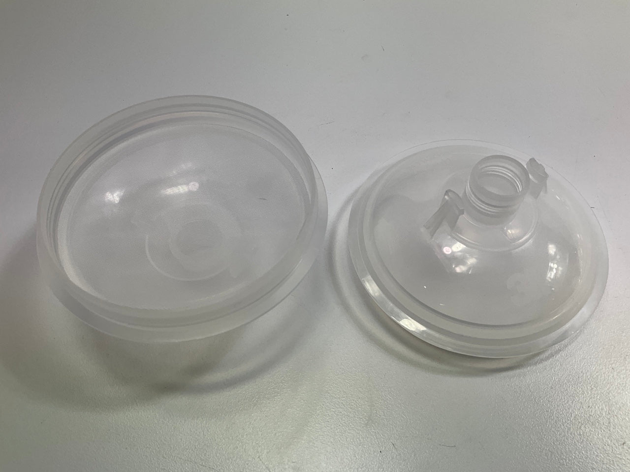 3M 16204 PPS Midi Lids 13.5 Oz 400mL  200 Micron Filters Full Diameter, 25 Lids