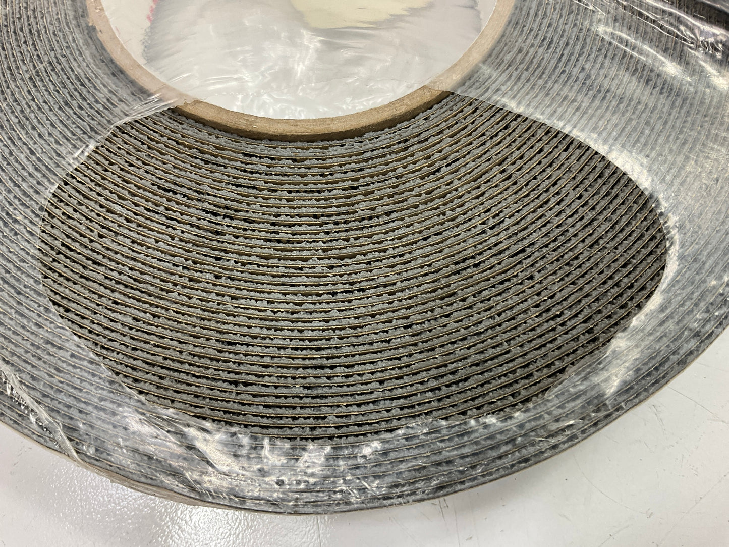 3M 19321 Safety-Walk 370 Grey Non-Skid Tape / Tread Marine 1'' X 60-feet, 1 Roll