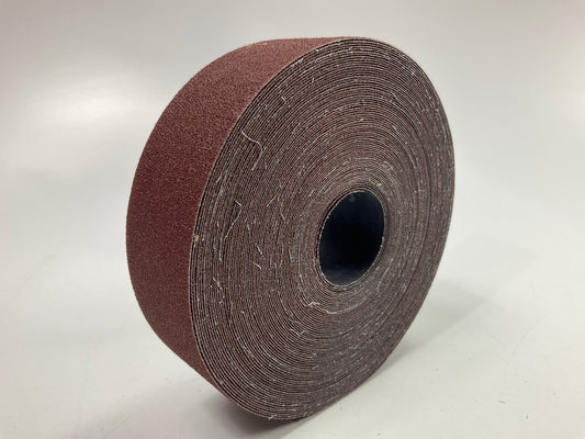 3M 19801 1-1/2'' X 60' P80 Grit Aluminum Oxide Maroon Utility Sanding Cloth Roll
