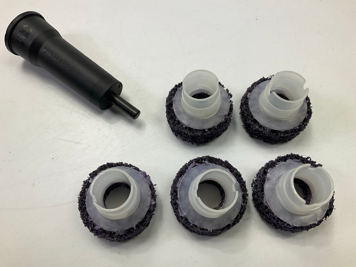 OPEN BOX - 3M 21758 Scotch-Brite Roloc Pro Brake Hub Cleaning Disc Kit