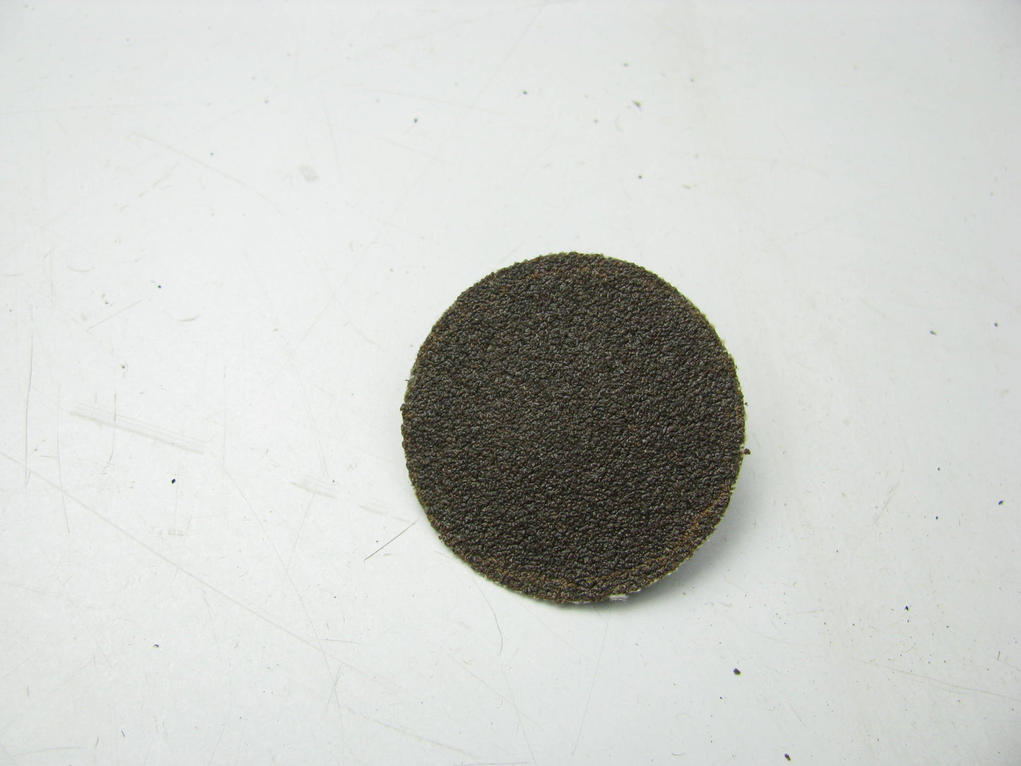 (50) 3M 22407 Roloc 361F Quick Change Abrasive Sanding Discs - 1.5'', 80 Grit