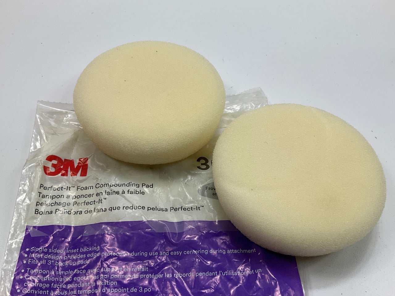 3M 30041 Perfect-It White 4 Inch Foam Compounding Pad - 2 Pads