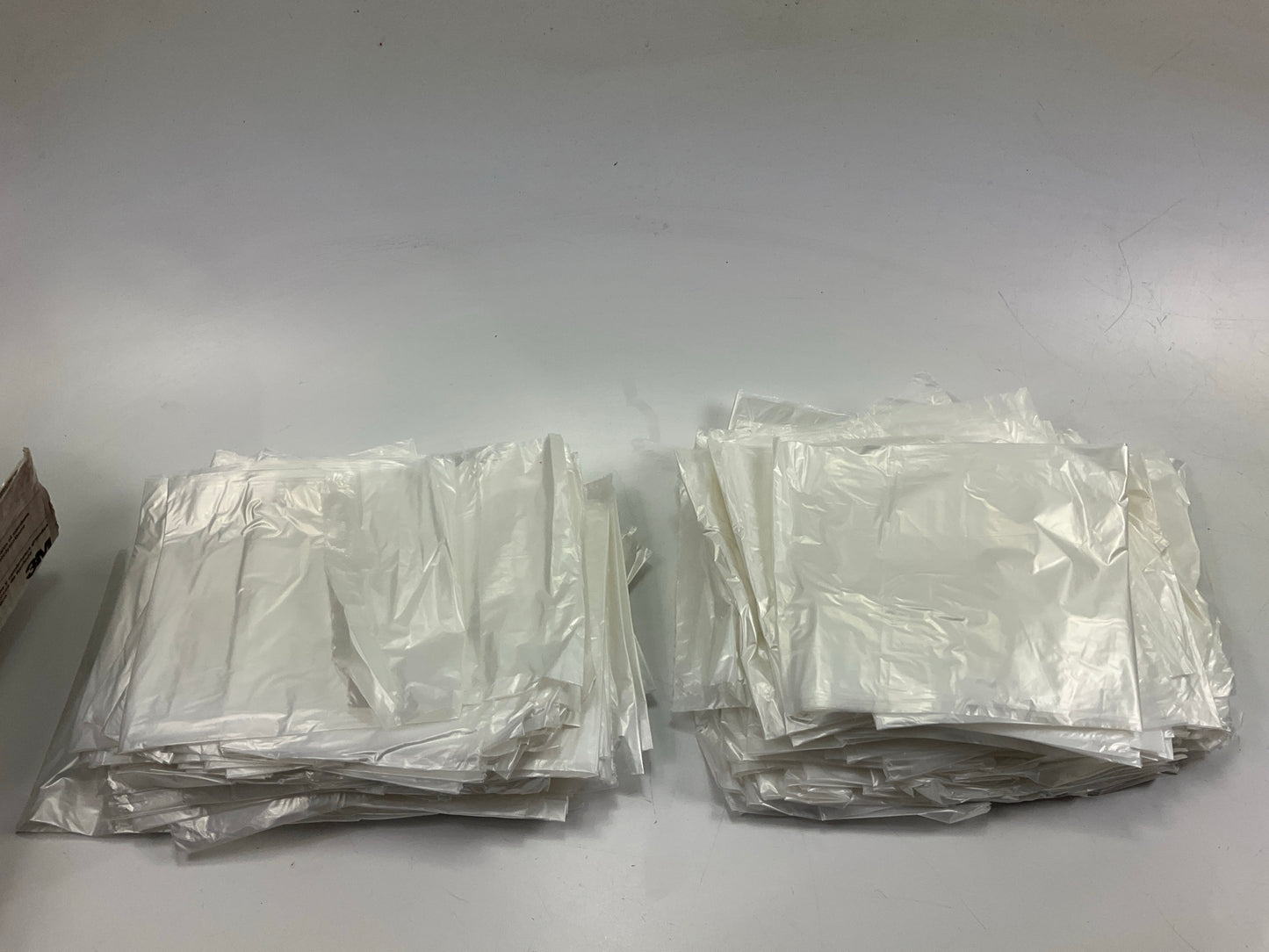 3M 30204 Disposable Plastic Wheel Maskers, X Large, 124 Per Box